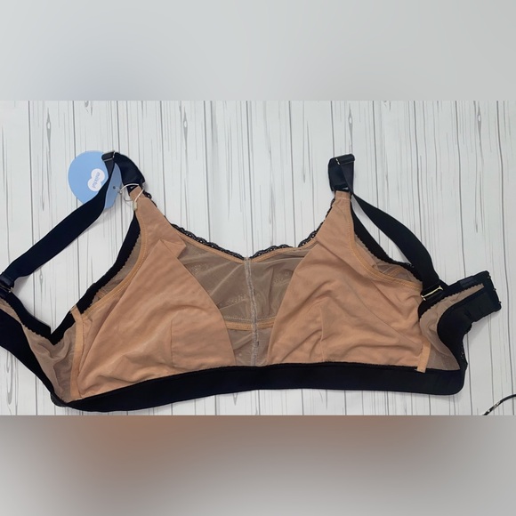 Milkful nursing and pumping bra- NWT - Picture 5 of 8